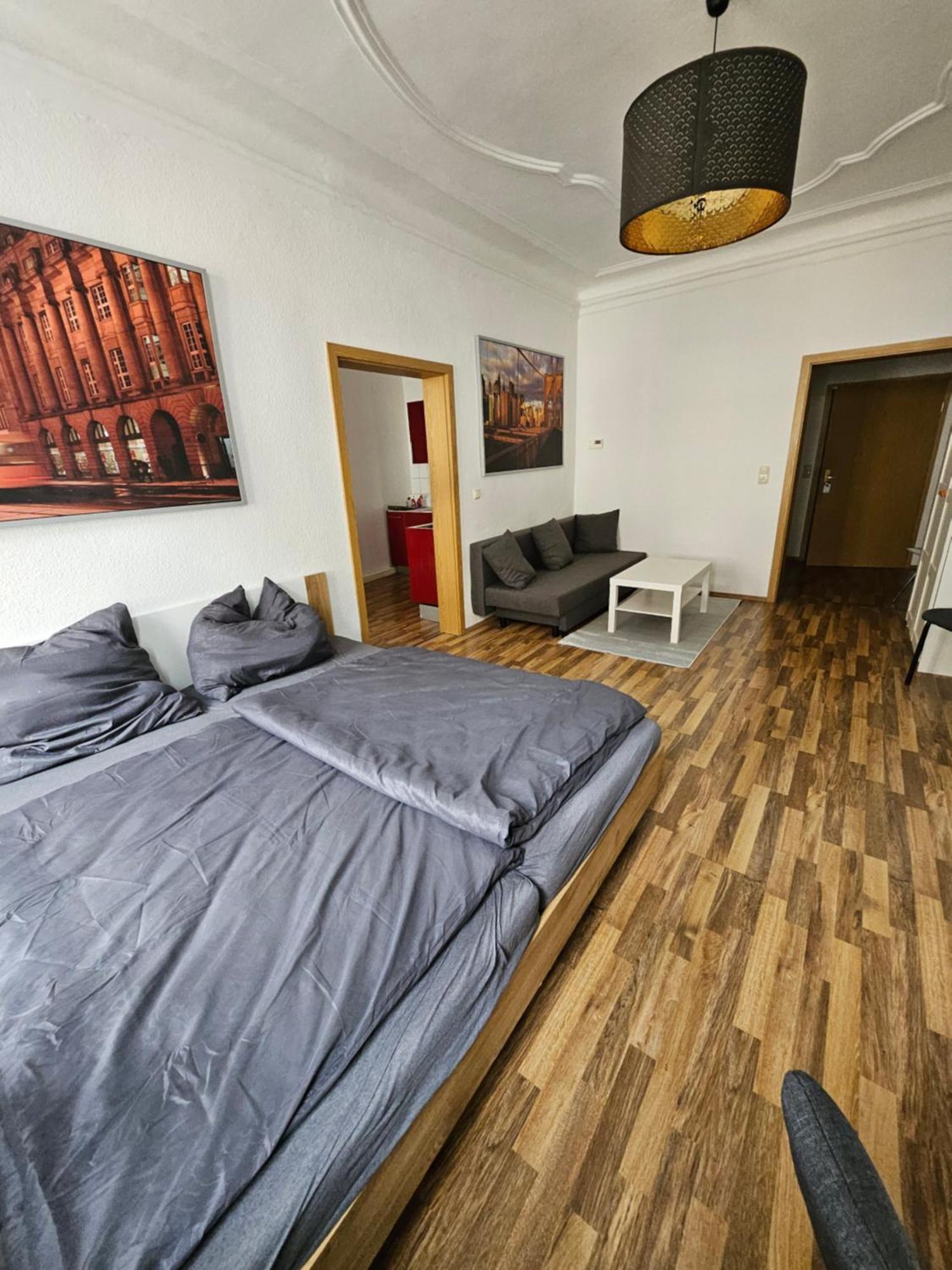 Ferienwohnung Apartment In Zittauer Stadtzentrum Innenstadt Innenring Top Lage - Wohnen Auf Zeit In Zittau - 1 Raum Wohnung المظهر الخارجي الصورة