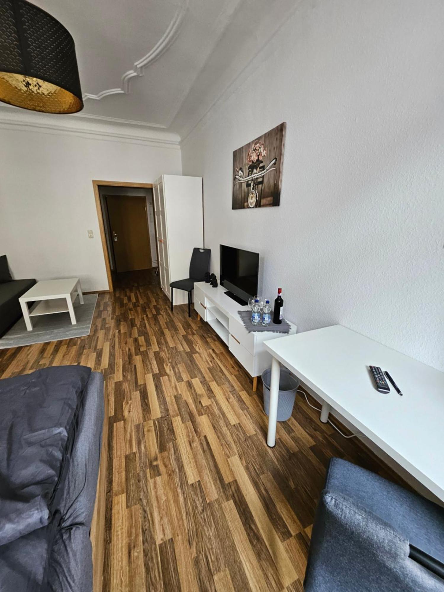 Ferienwohnung Apartment In Zittauer Stadtzentrum Innenstadt Innenring Top Lage - Wohnen Auf Zeit In Zittau - 1 Raum Wohnung المظهر الخارجي الصورة