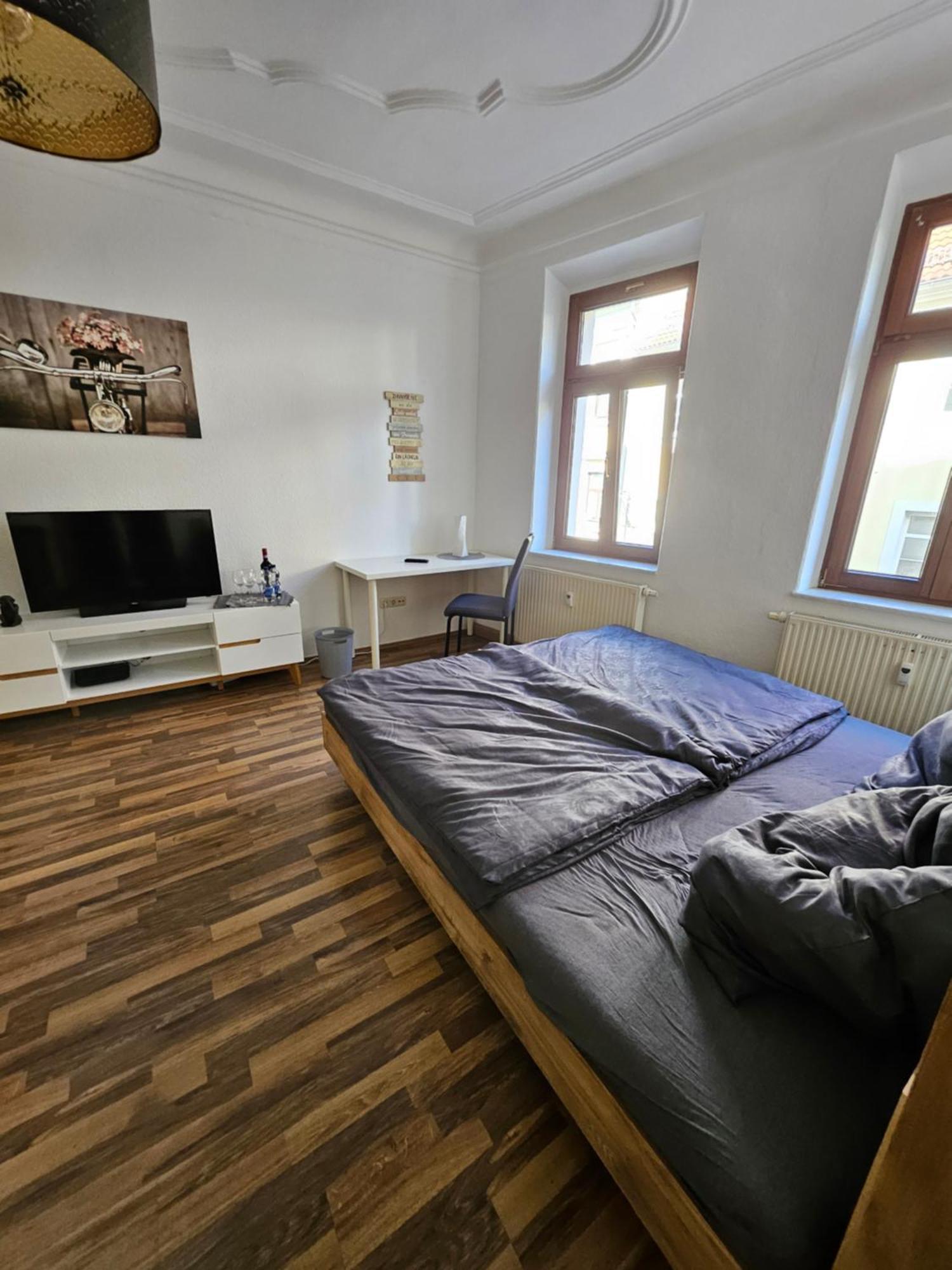 Ferienwohnung Apartment In Zittauer Stadtzentrum Innenstadt Innenring Top Lage - Wohnen Auf Zeit In Zittau - 1 Raum Wohnung المظهر الخارجي الصورة